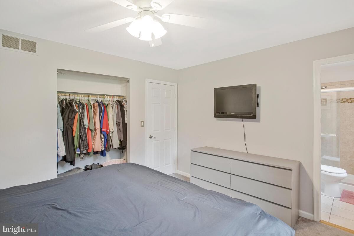 12 Overbrook Lane photo 22