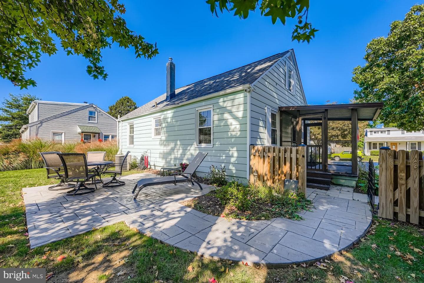 610 Lewis Street photo 29