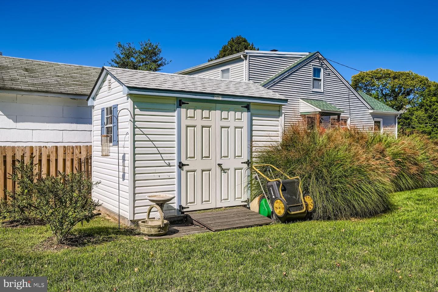610 Lewis Street photo 30