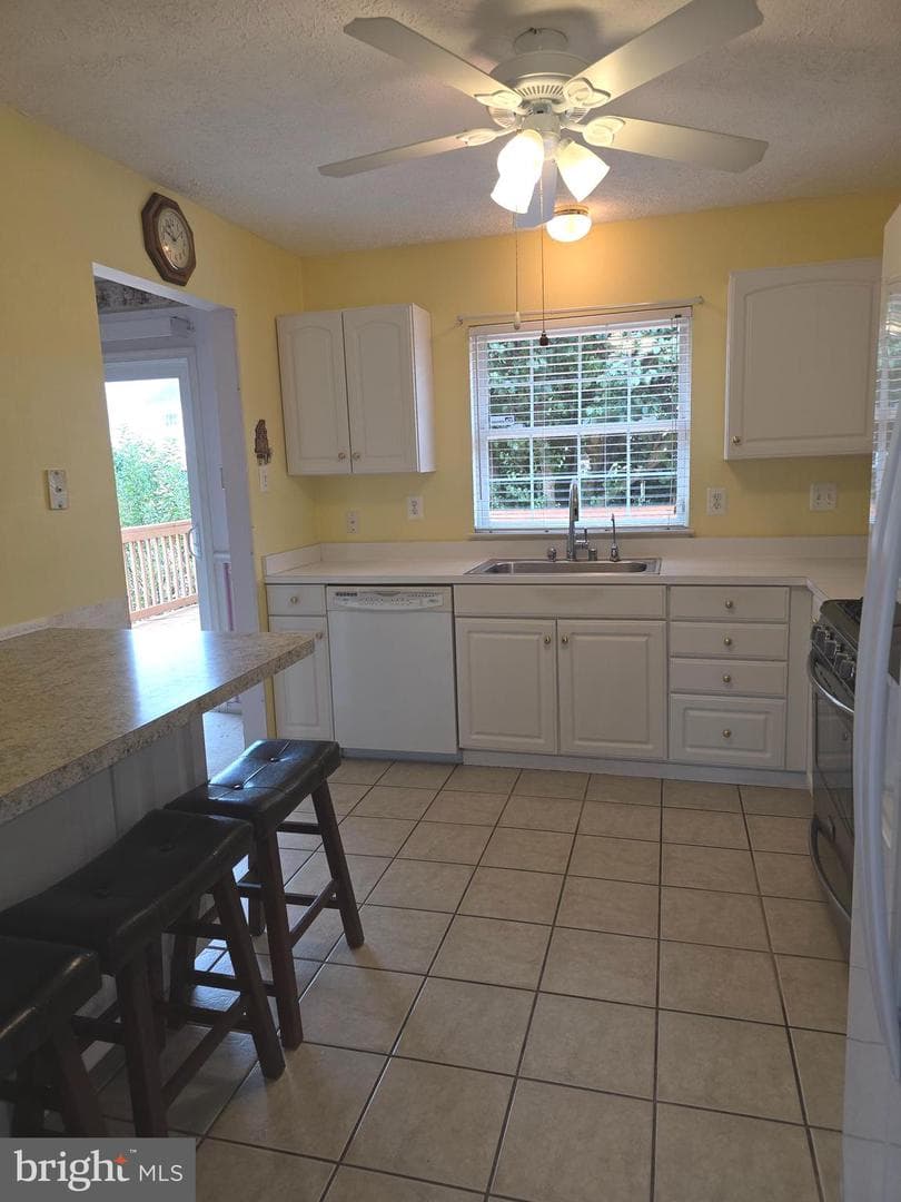 702 Jonathan Drive photo 2