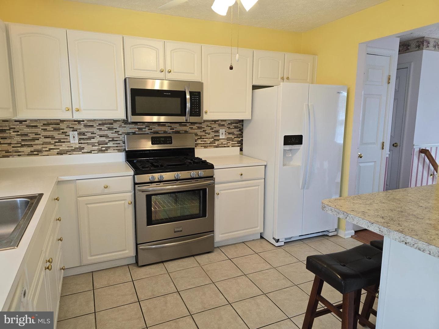 702 Jonathan Drive photo 3