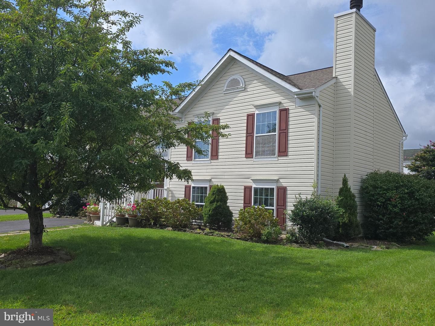 702 Jonathan Drive photo 32
