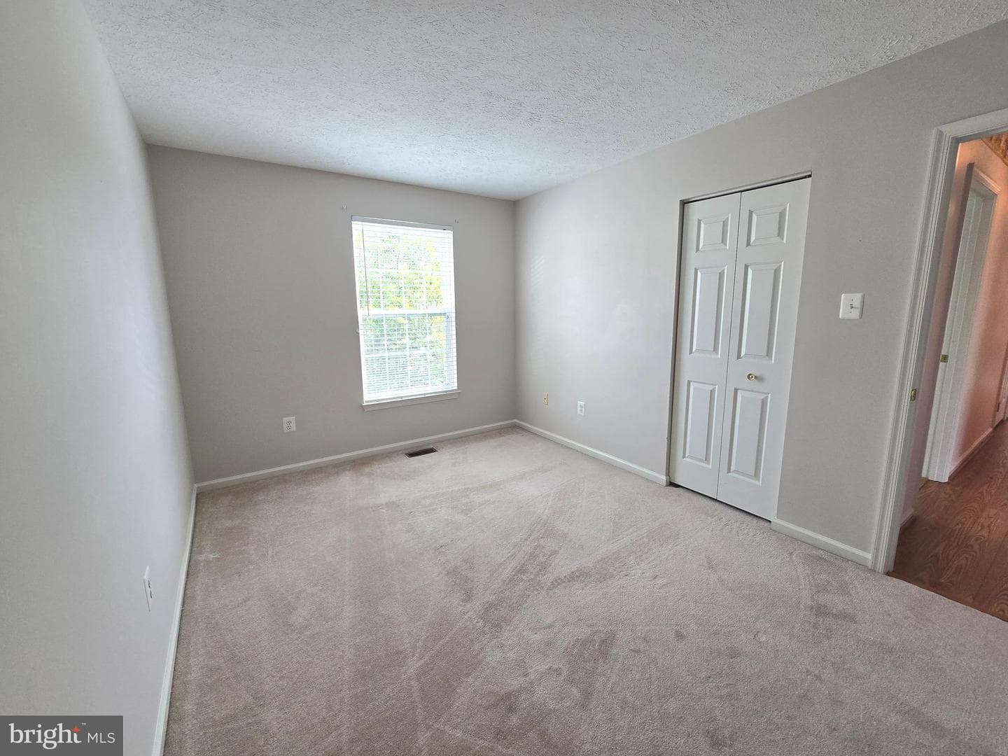 702 Jonathan Drive photo 8