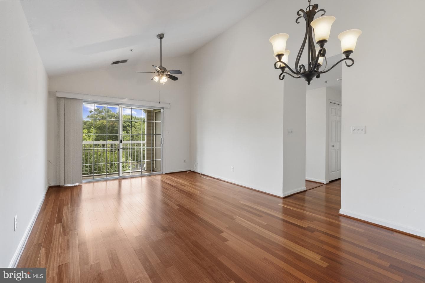 1309 Sheridan Place #99 photo 17