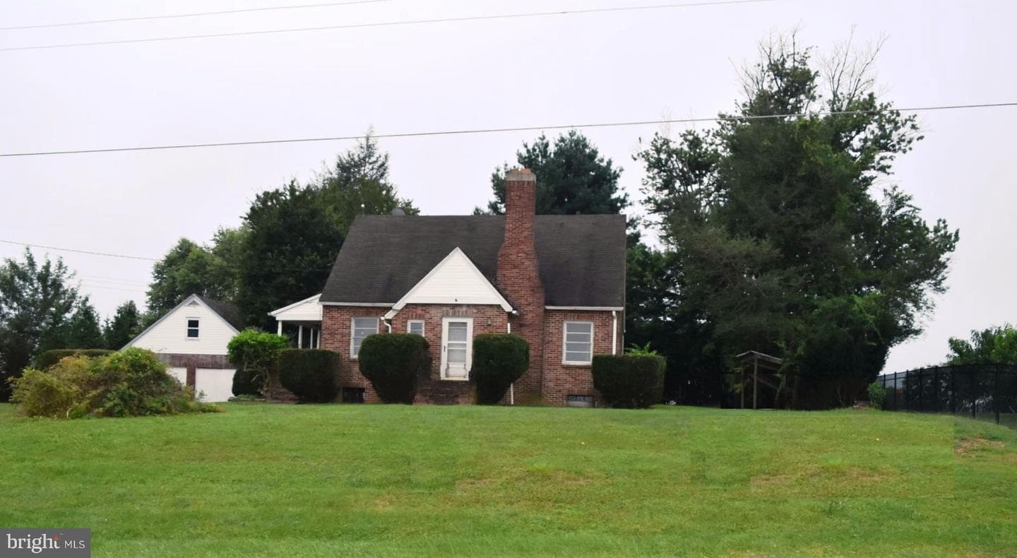 1720 Grafton Shop Road photo 6