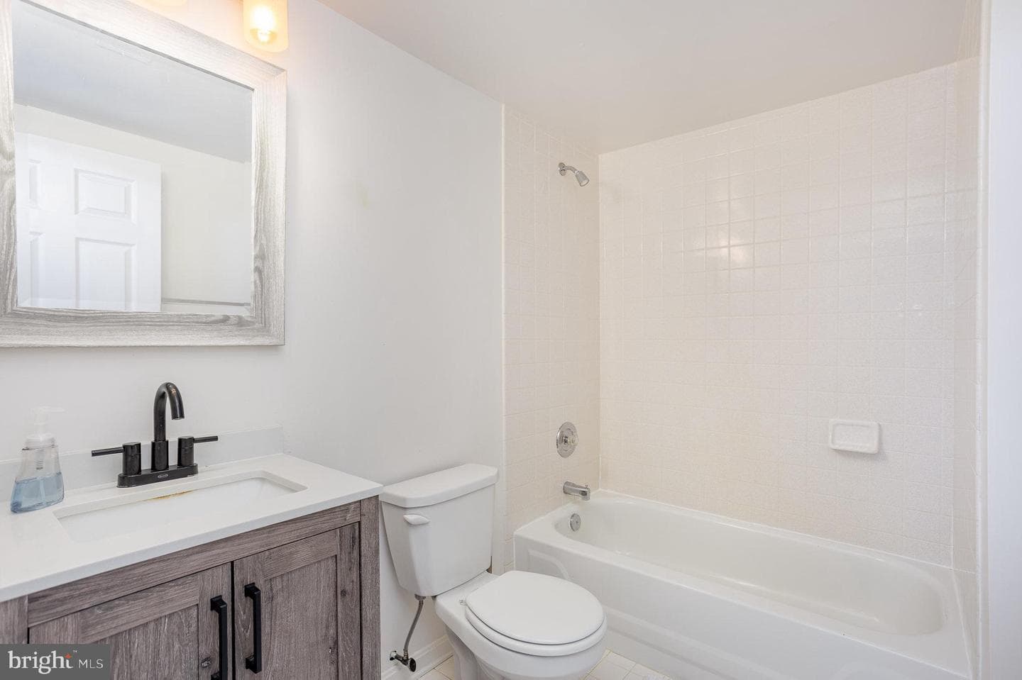 226 Hunters Run Terrace photo 20