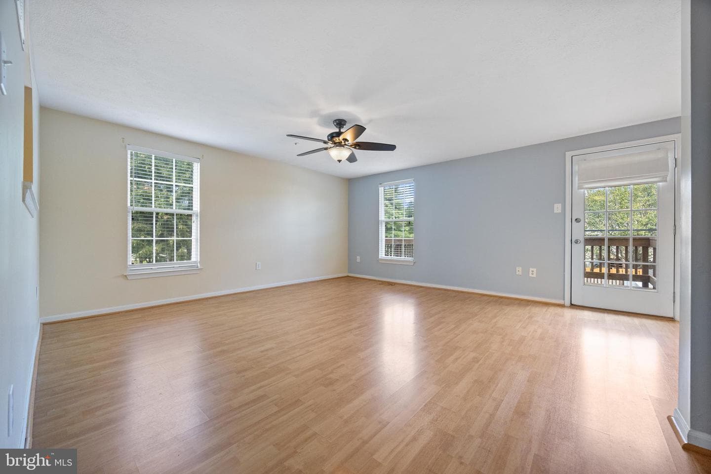 914 Gainsborough Court #914 photo 8
