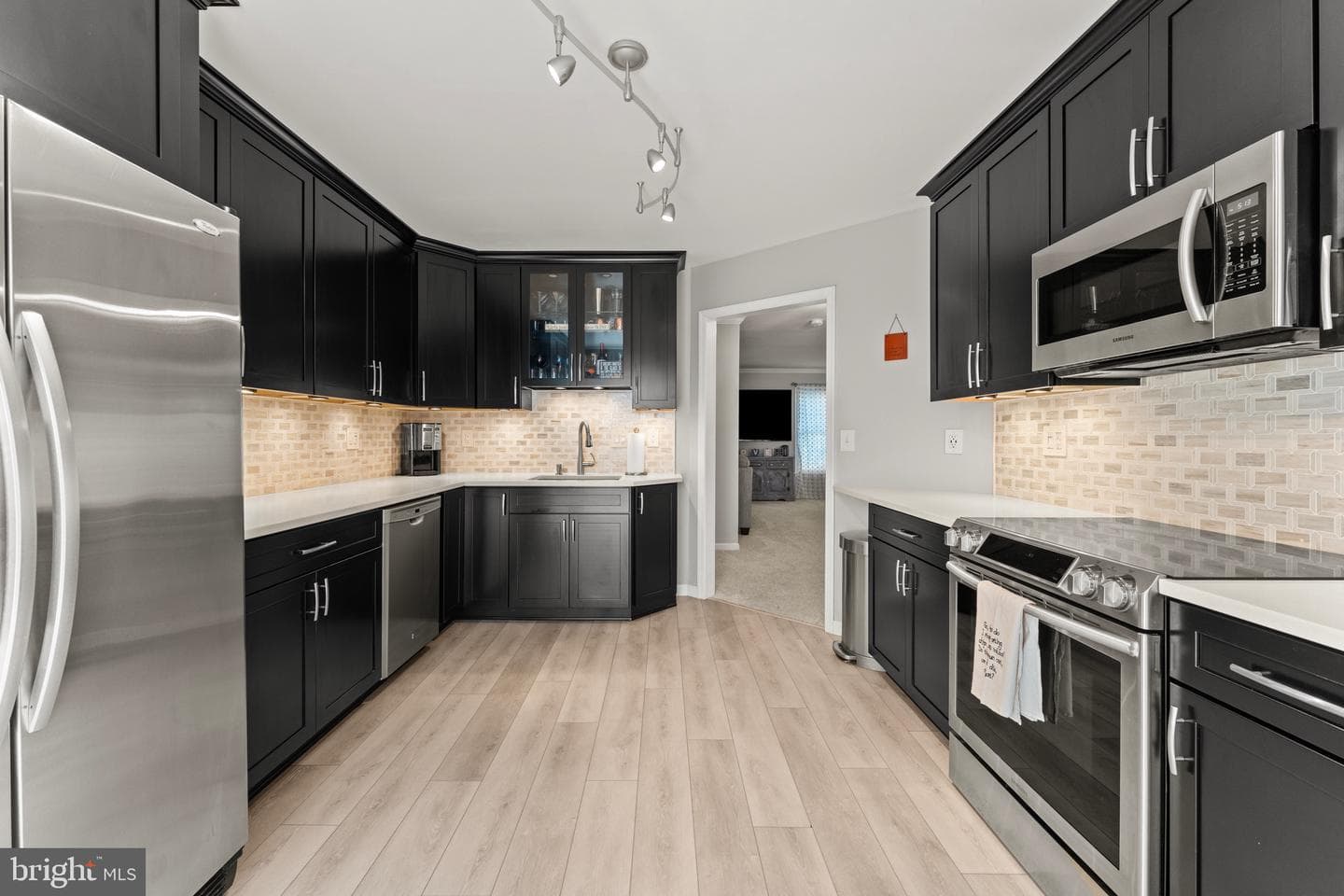 1223 Athens Court photo 22