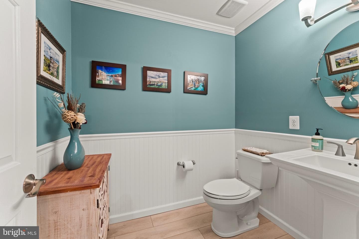 1223 Athens Court photo 27