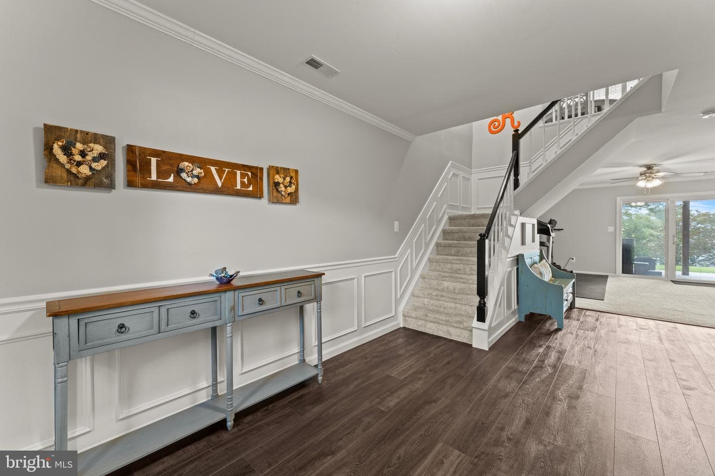 1223 Athens Court photo 7