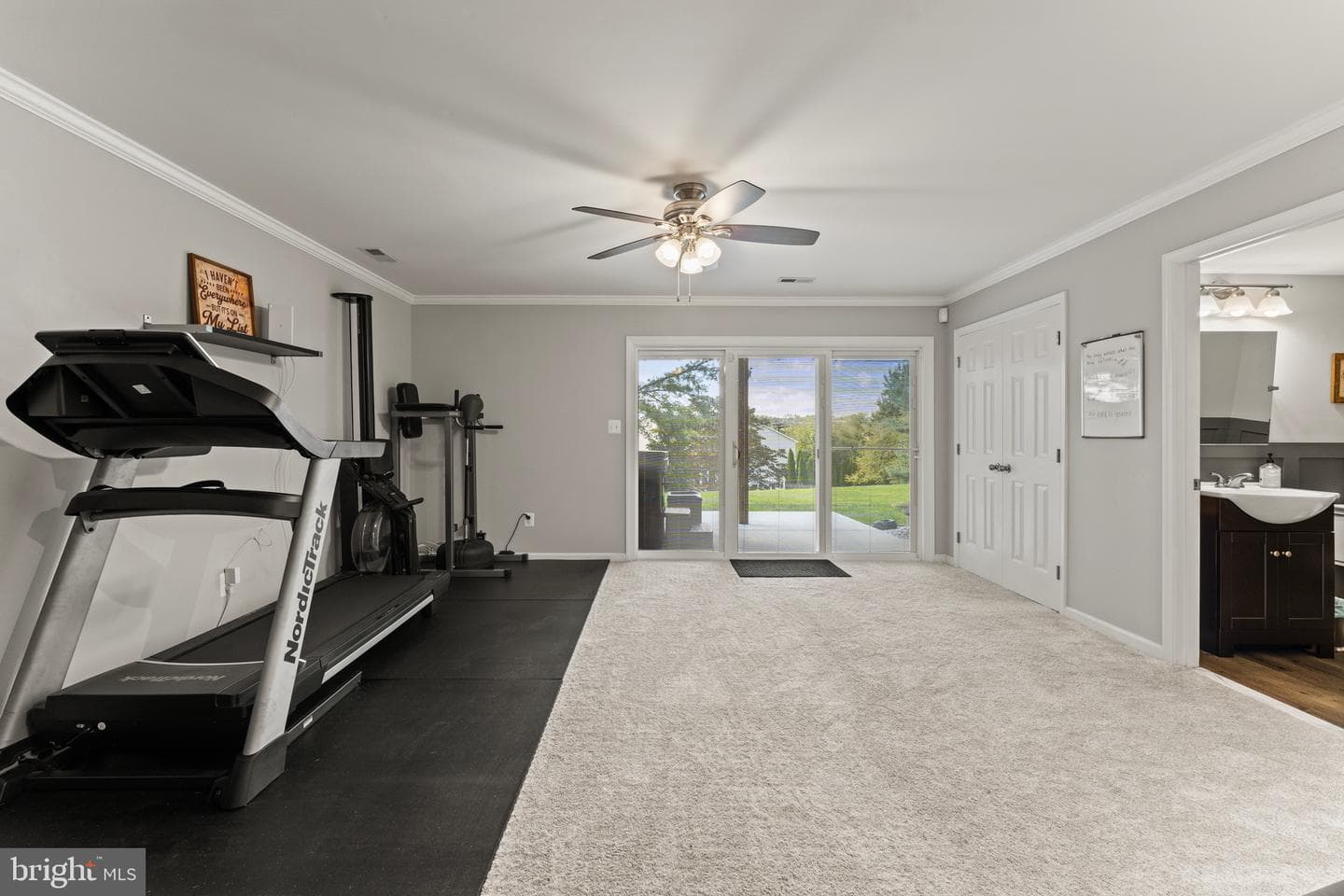 1223 Athens Court photo 8