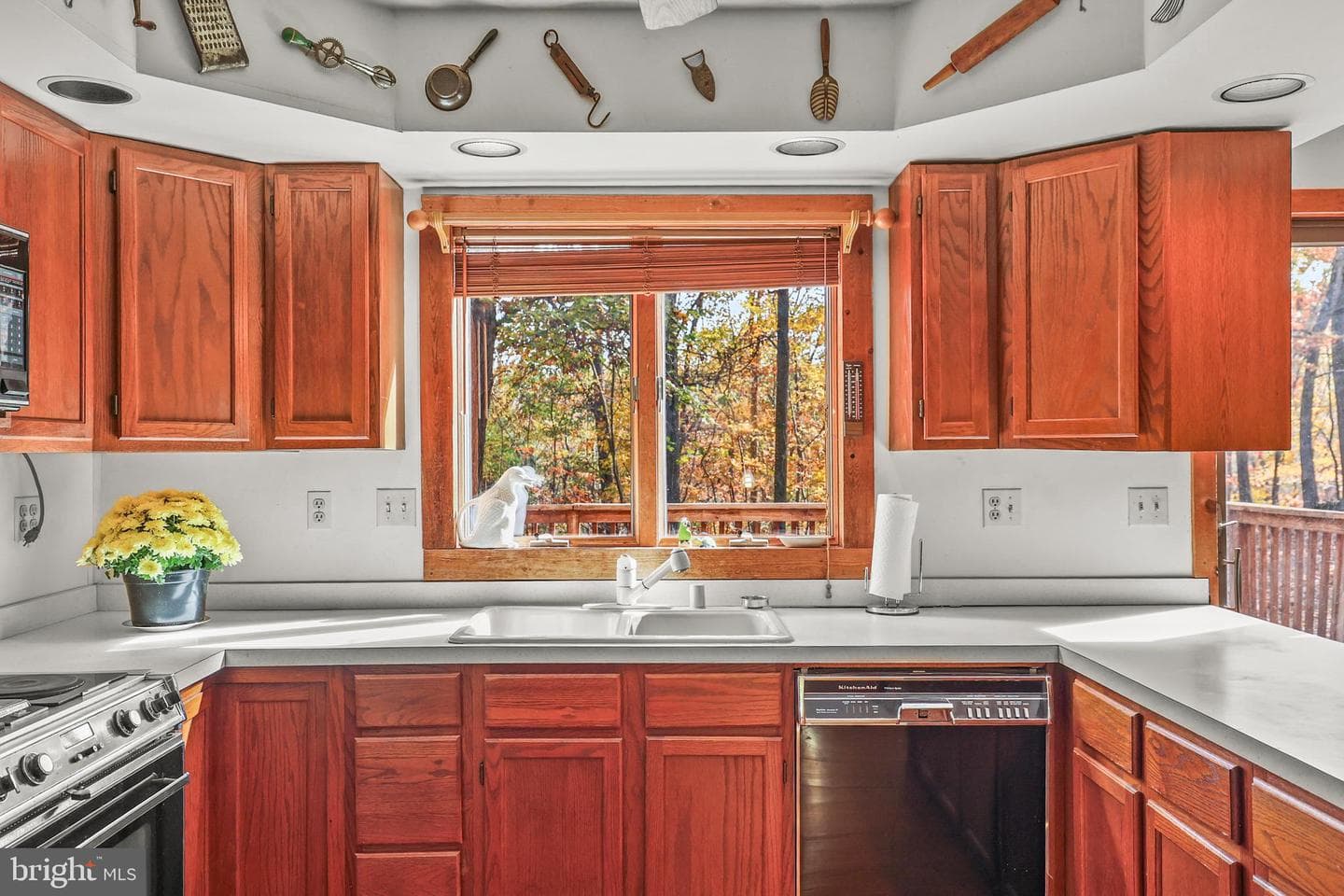 1033 Taylor Road photo 16