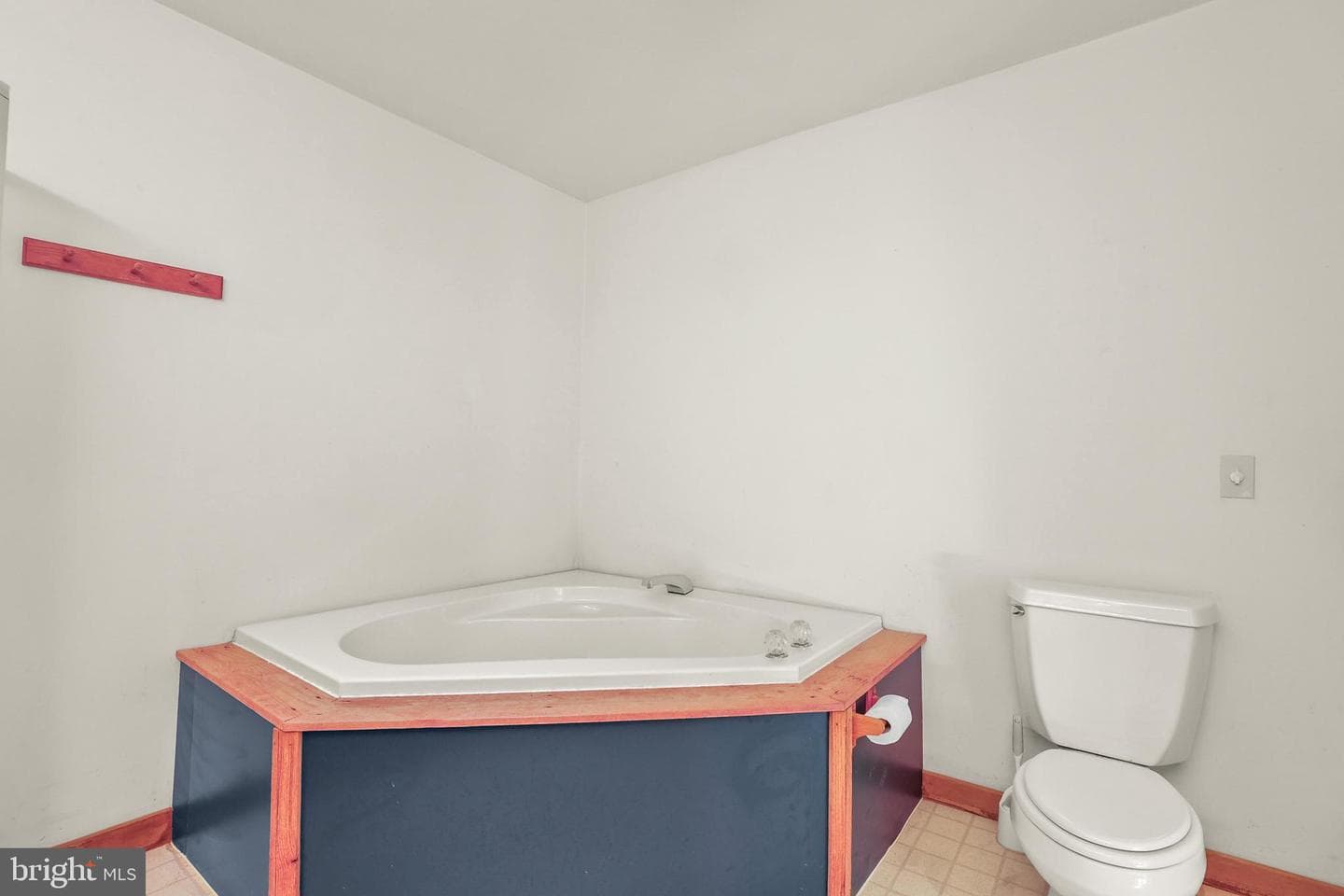 1033 Taylor Road photo 32