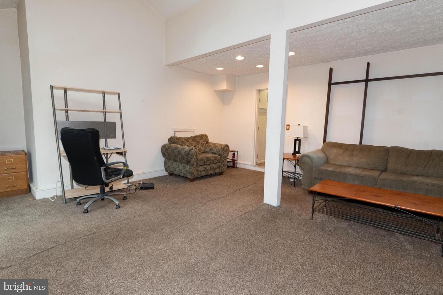 4307 Greys Circle photo 10