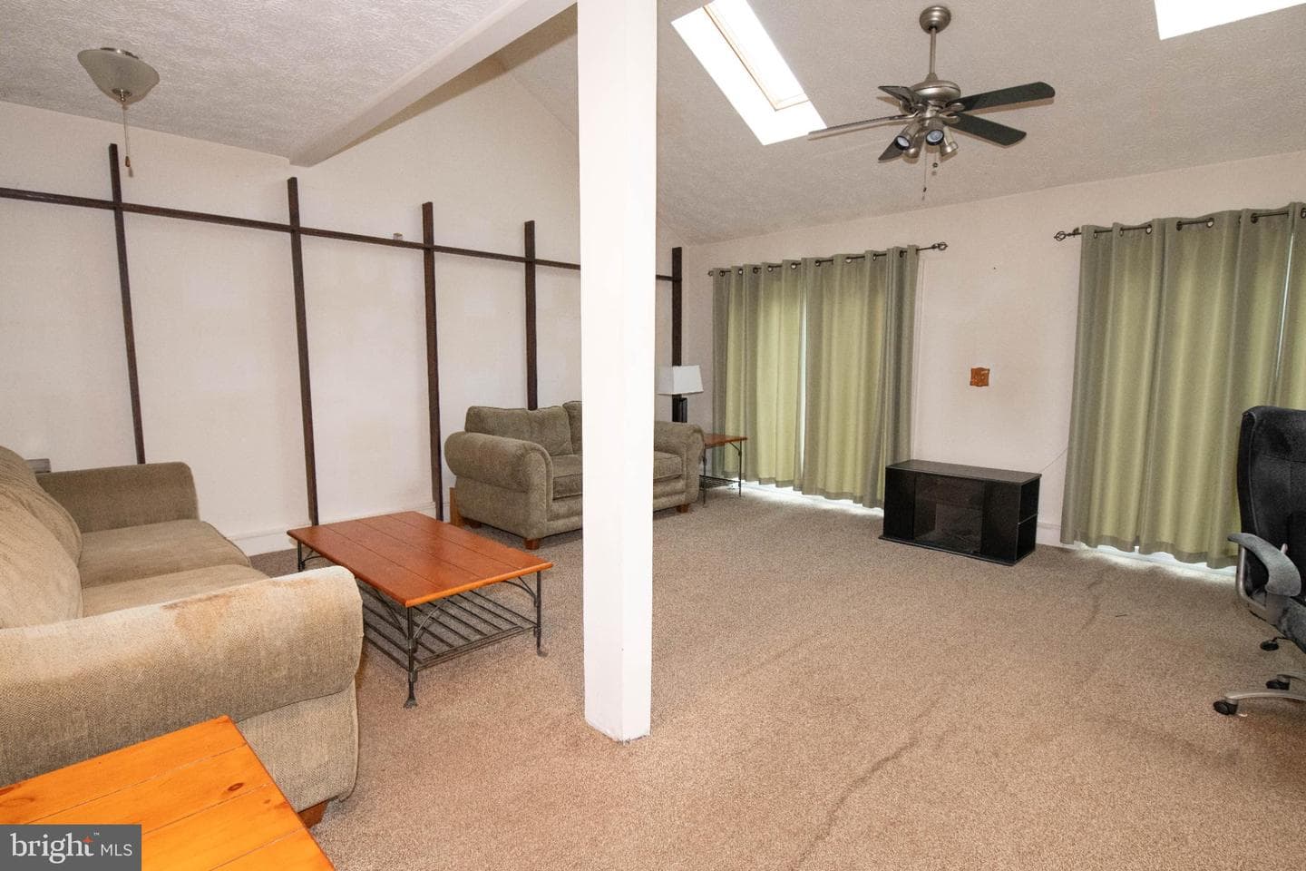 4307 Greys Circle photo 15