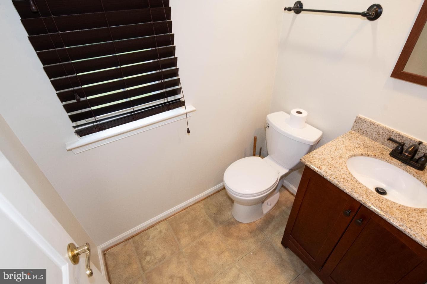 4307 Greys Circle photo 20