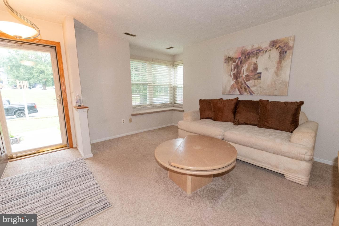 4307 Greys Circle photo 3