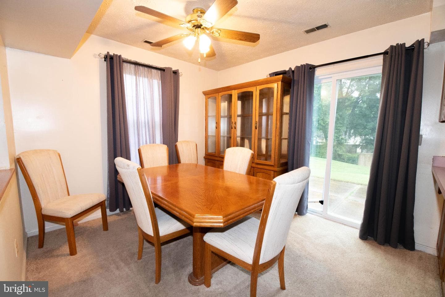 4307 Greys Circle photo 4