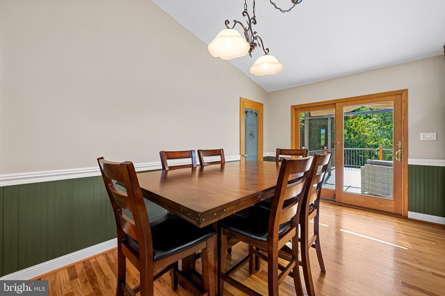 2131 Channel Road photo 12