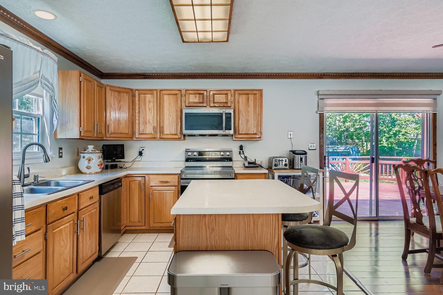 416 Arrow Wood Court photo 17