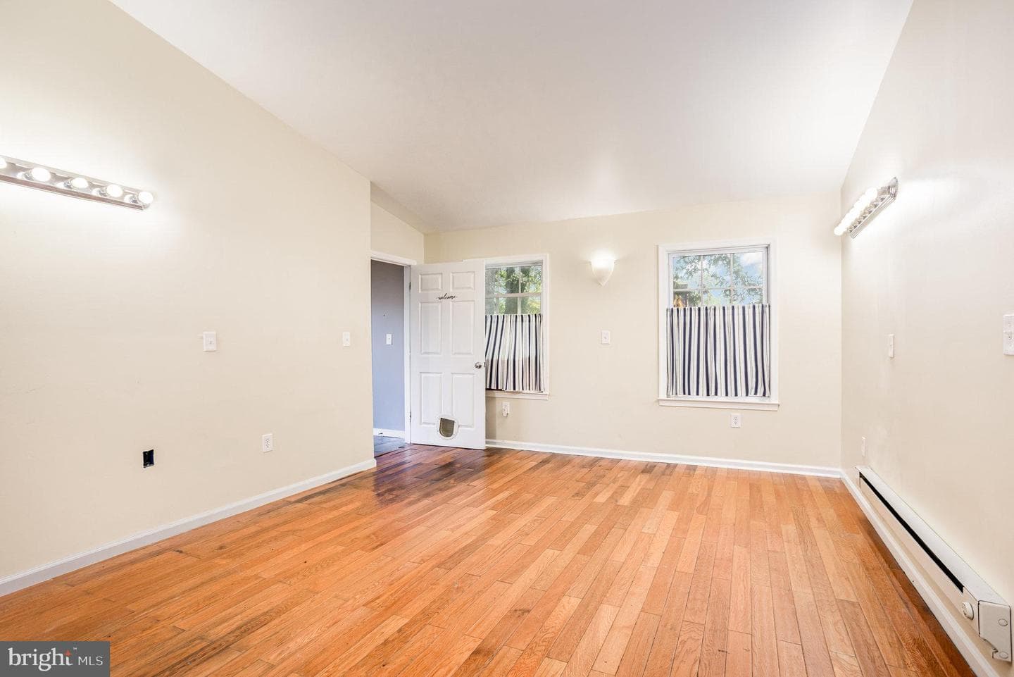 615 Pinehurst Street photo 24
