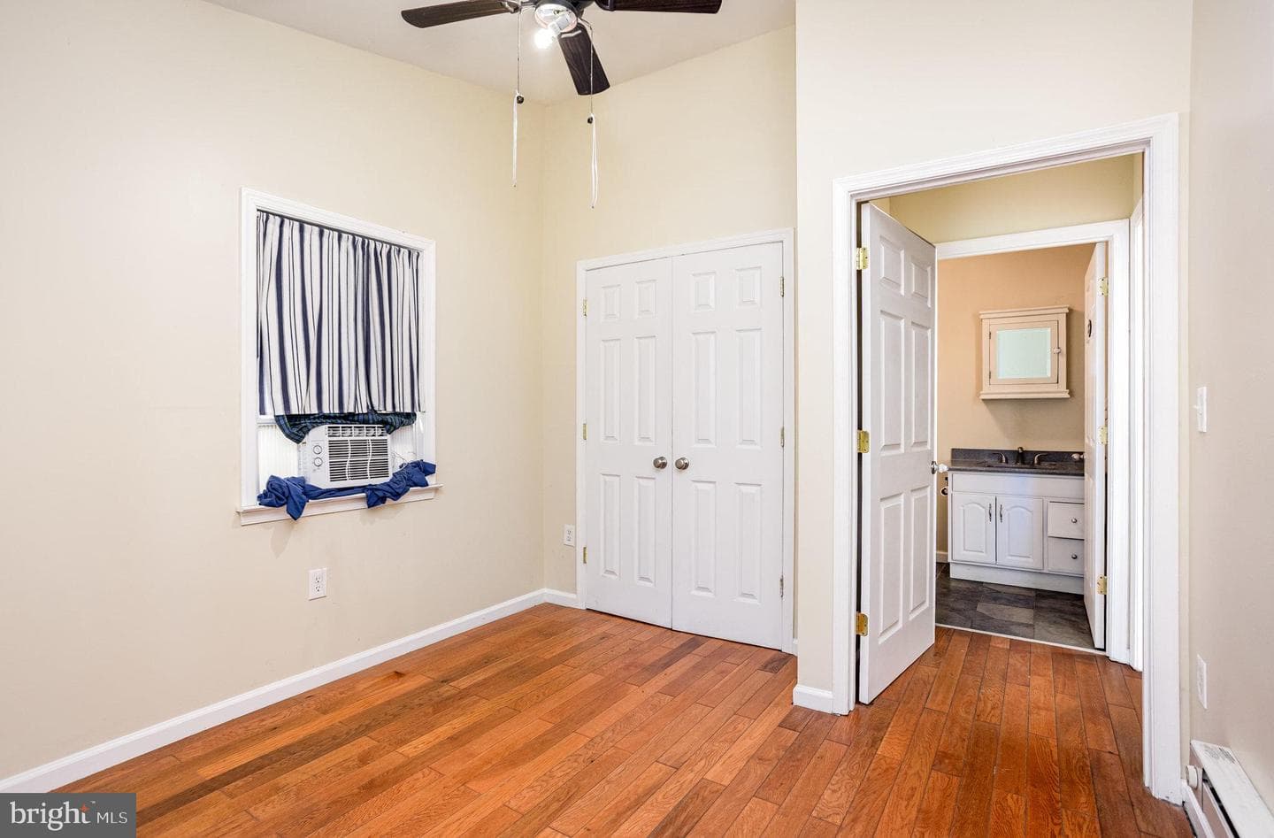 615 Pinehurst Street photo 26