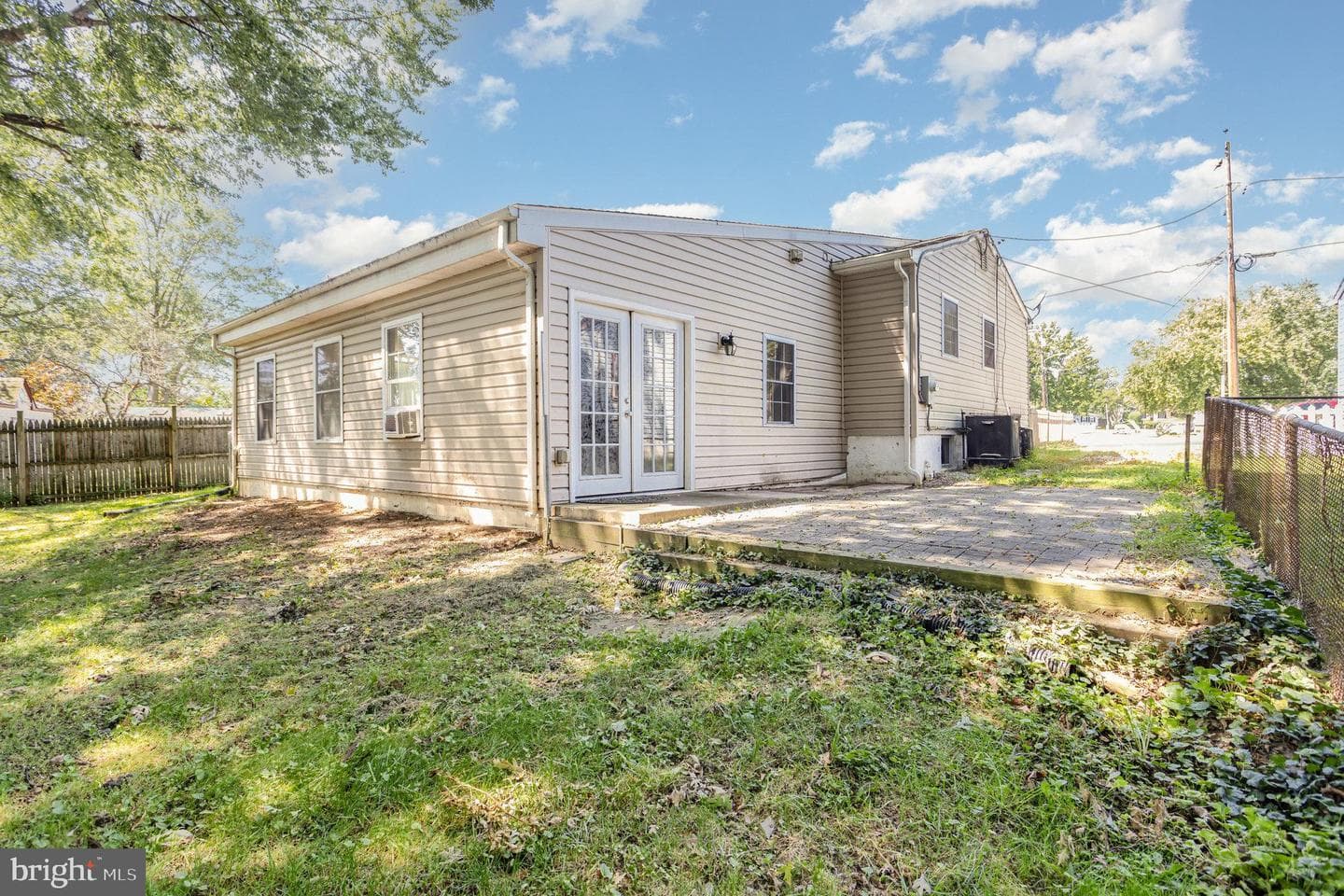 615 Pinehurst Street photo 34