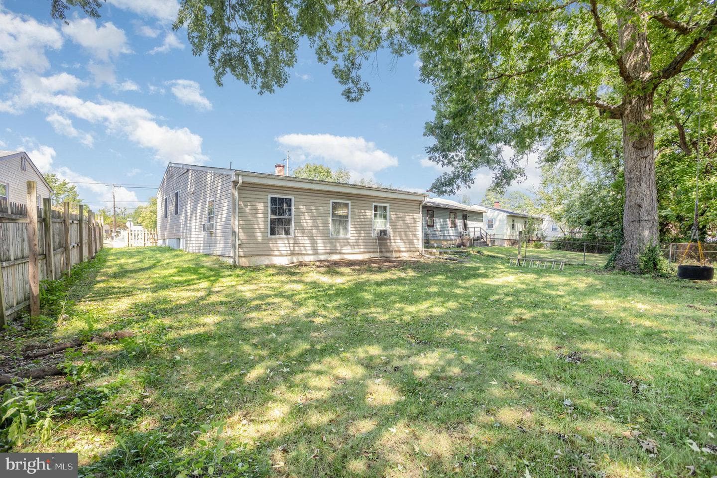 615 Pinehurst Street photo 36