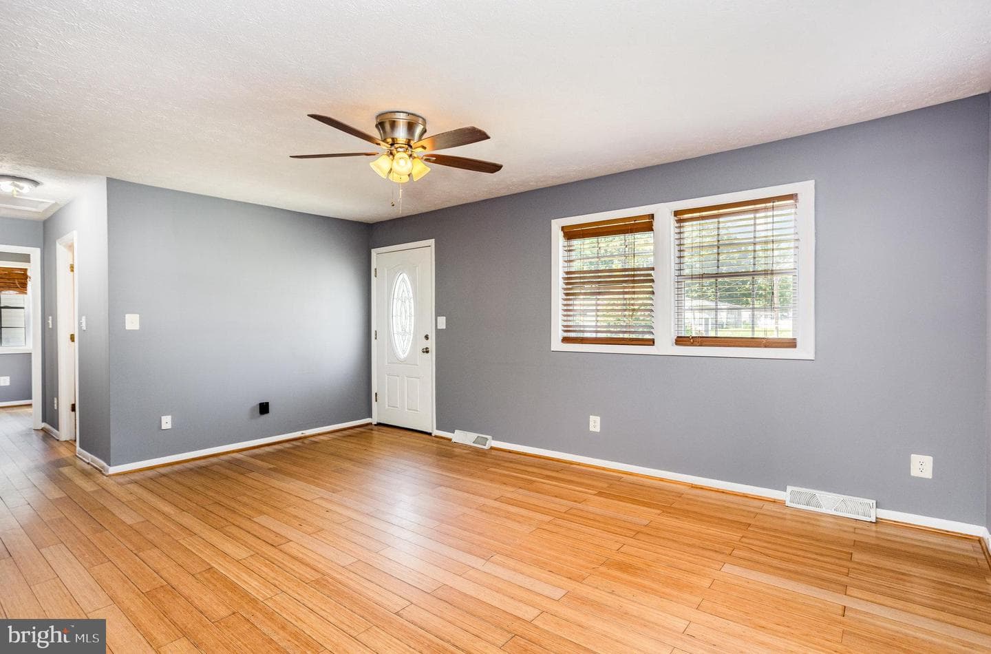 615 Pinehurst Street photo 6