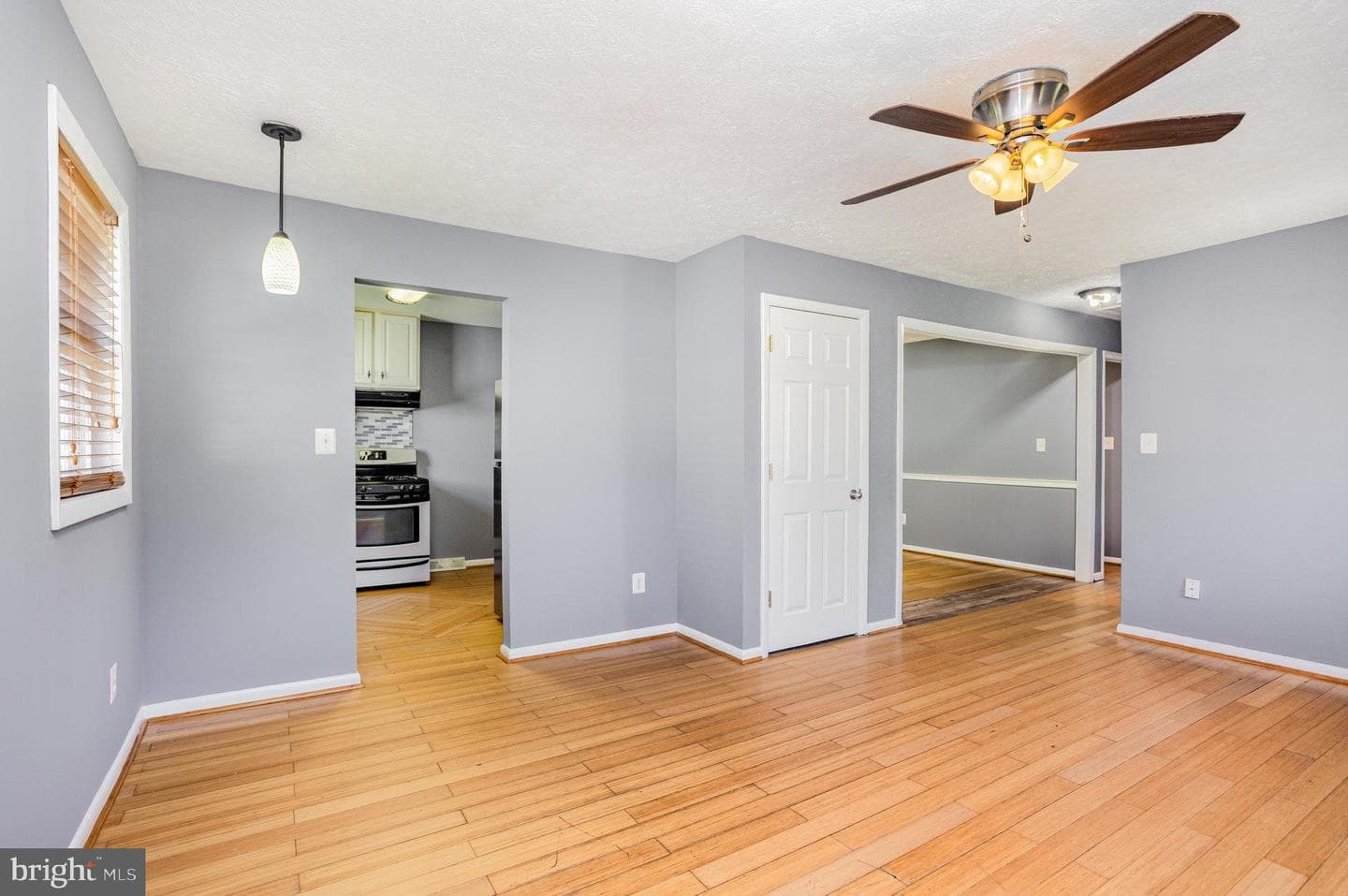 615 Pinehurst Street photo 8