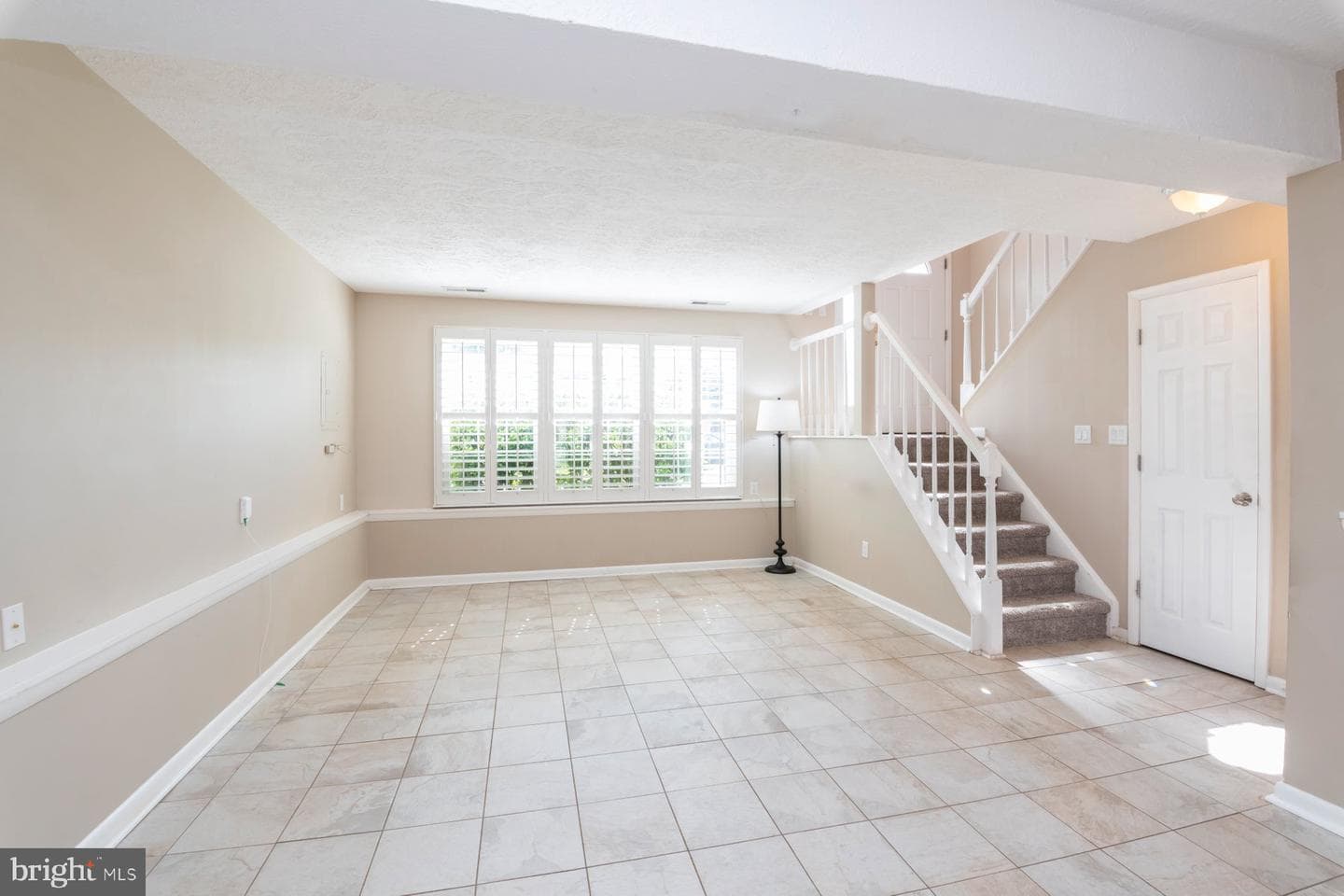 645 Shore Drive photo 6