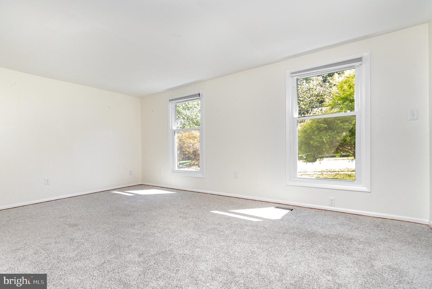 266 Foster Knoll Drive photo 11