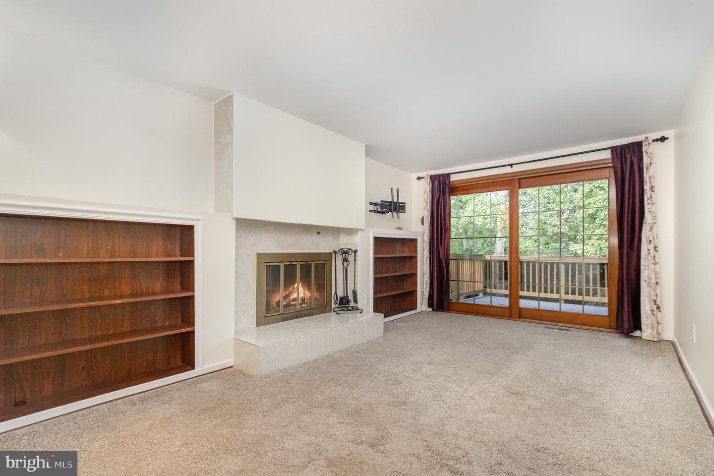 266 Foster Knoll Drive photo 12