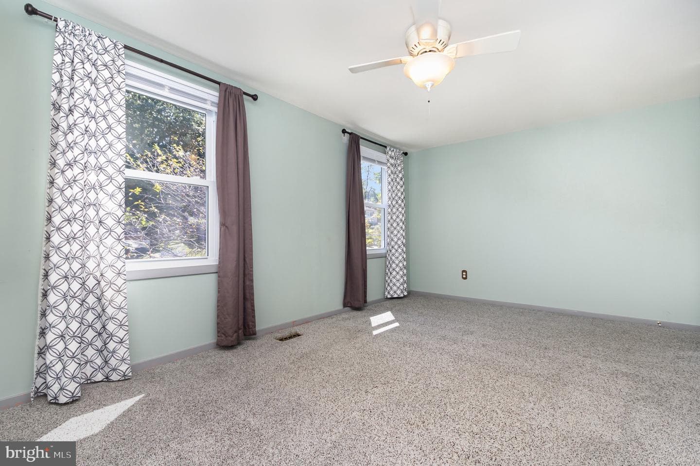 266 Foster Knoll Drive photo 20