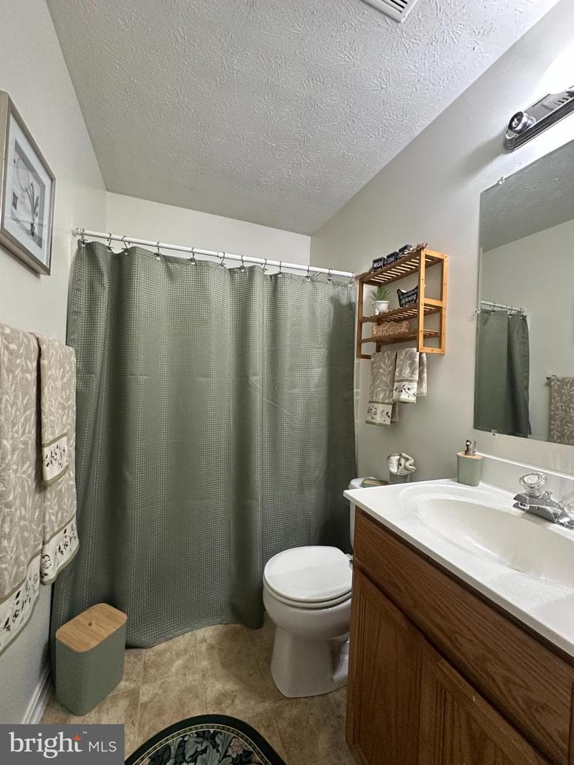 368 Center Deen Avenue photo 10