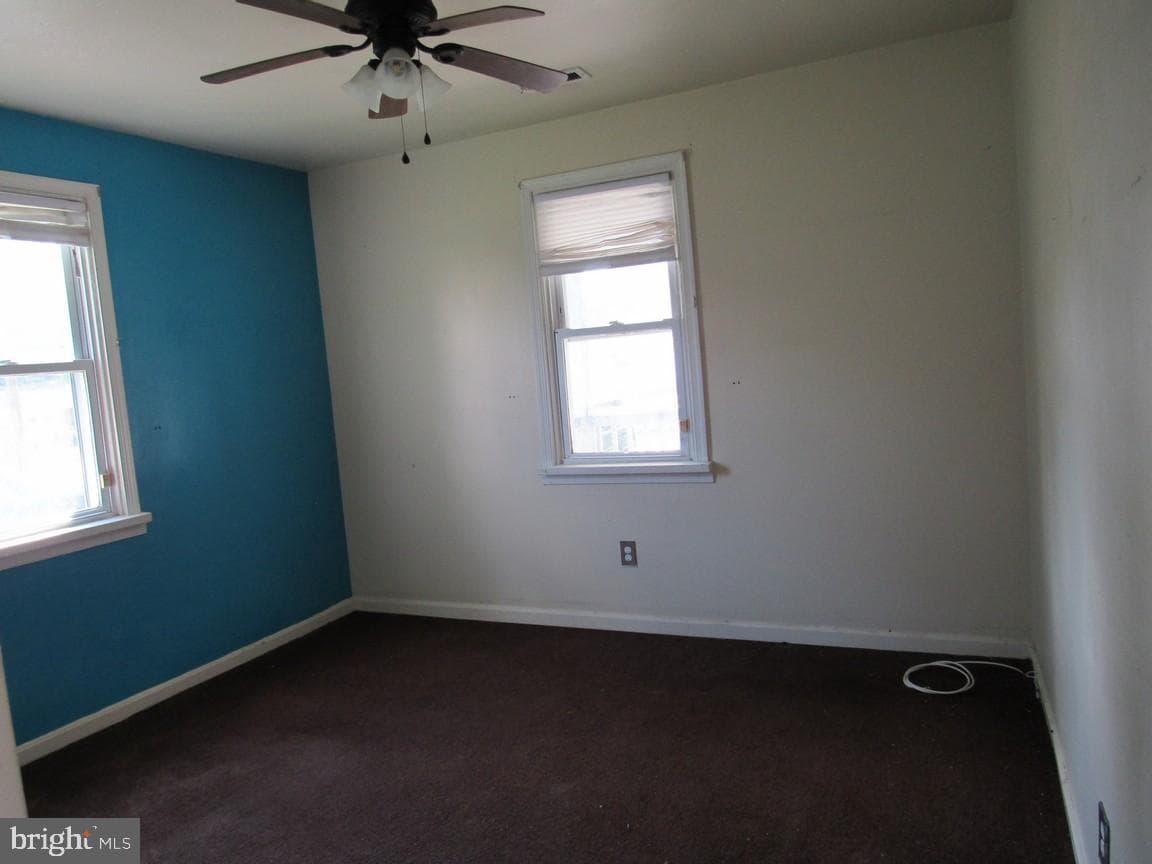 2212 Pine Street photo 12