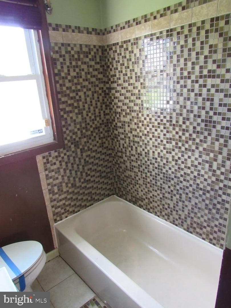 2212 Pine Street photo 15