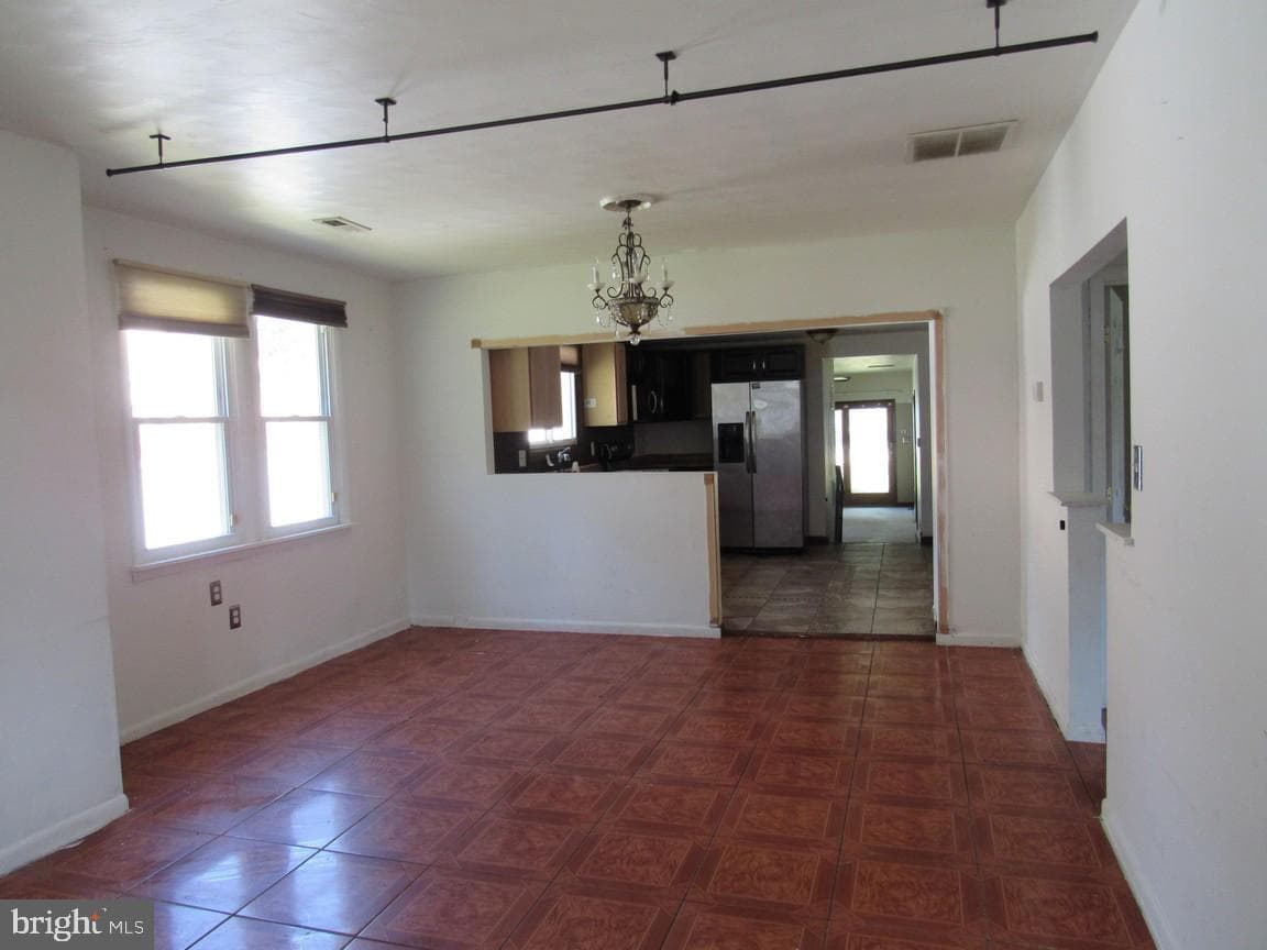 2212 Pine Street photo 7