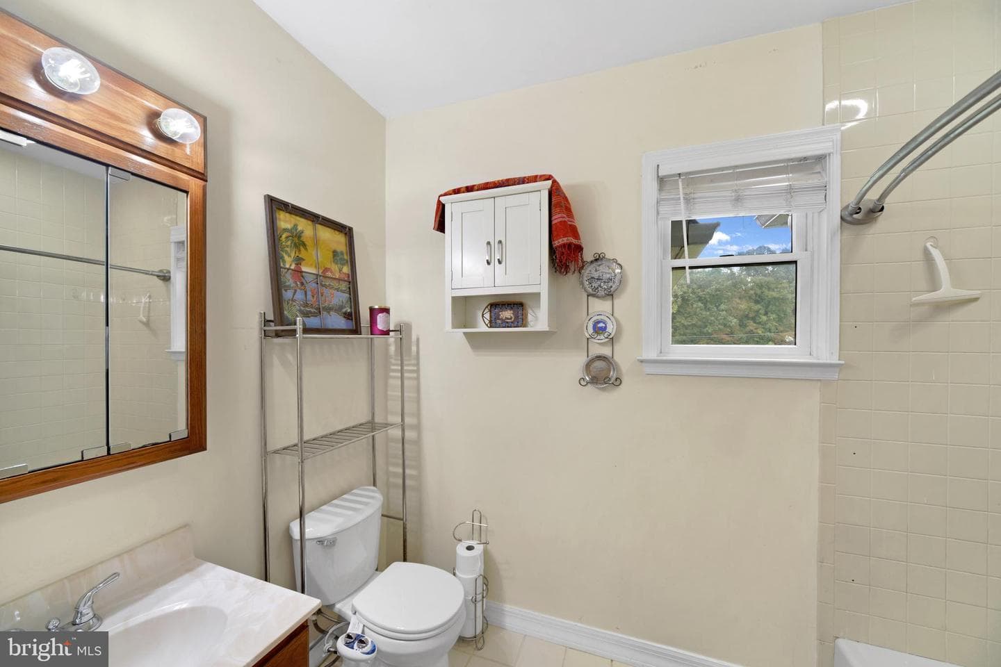 760 Gilbert Road photo 28