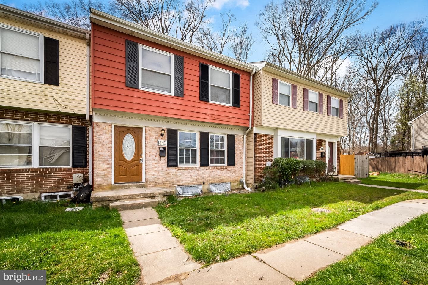 1443 Charlestown Drive photo 2