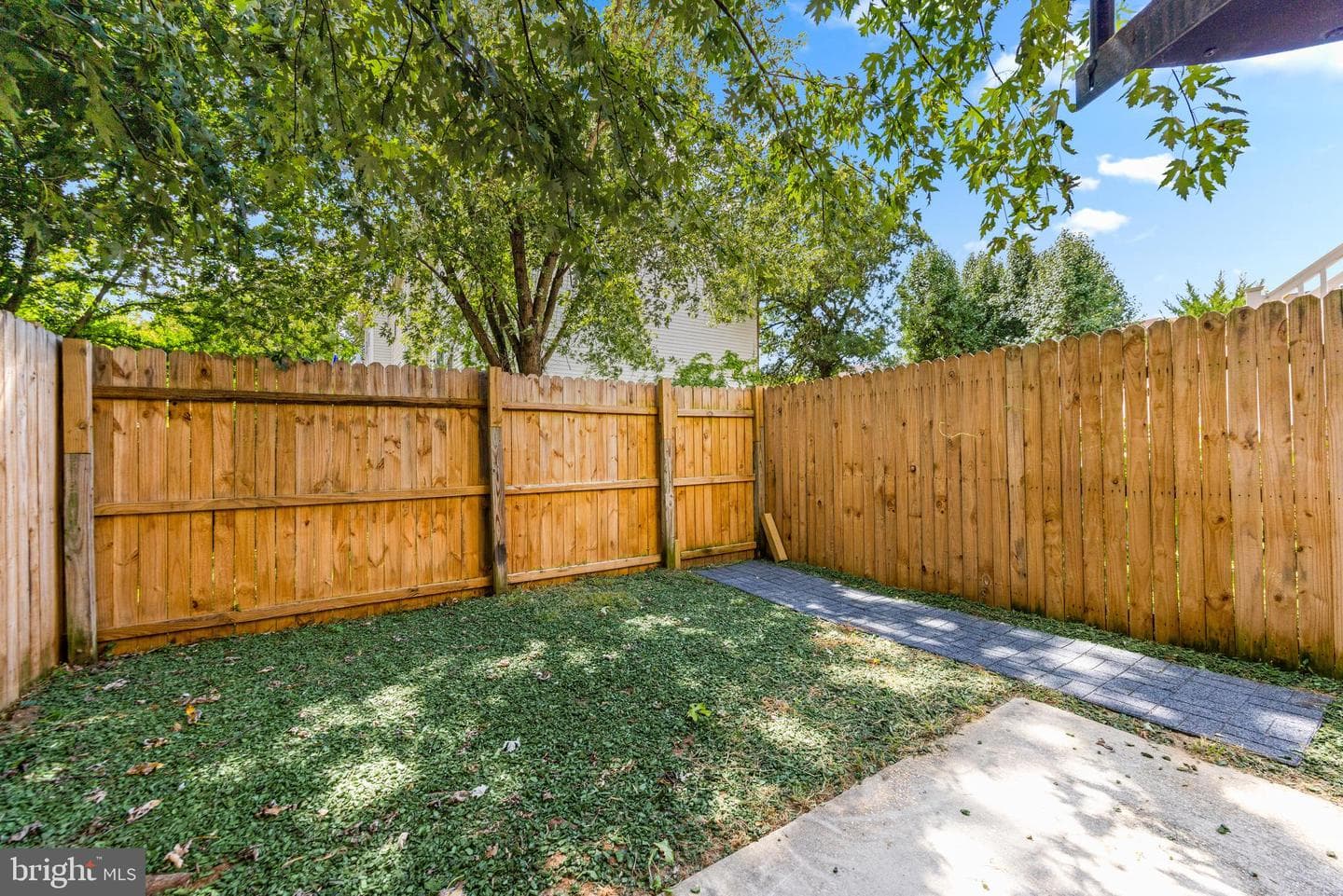 2805 Beckon Drive photo 32
