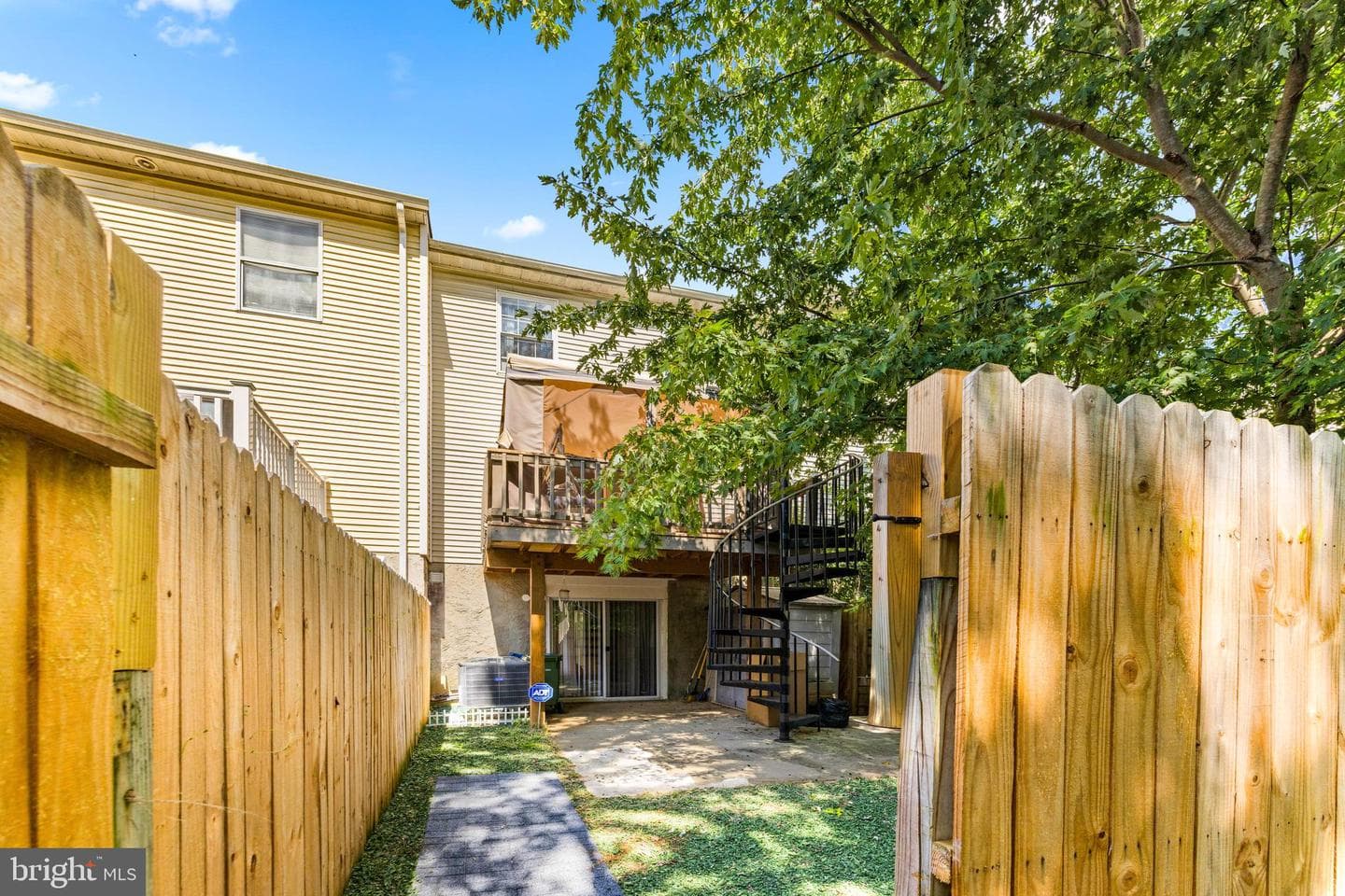 2805 Beckon Drive photo 35