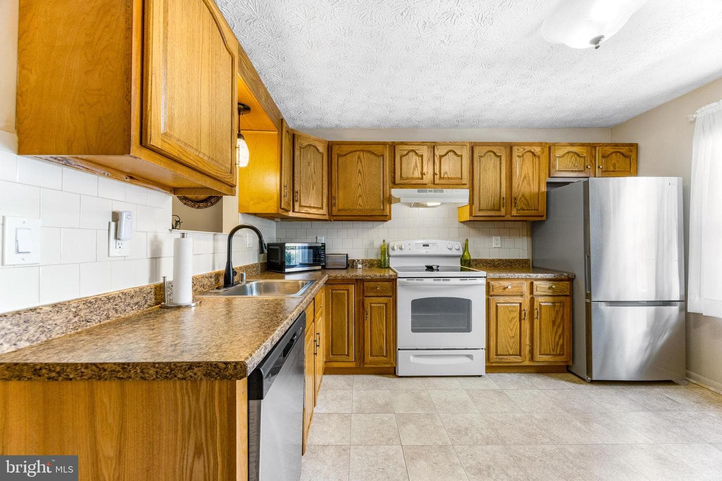 2805 Beckon Drive photo 9