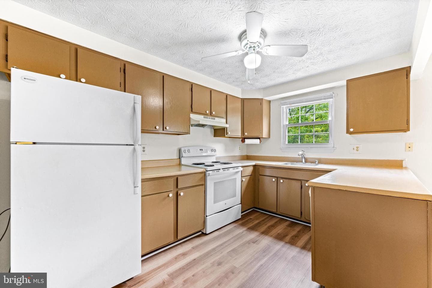 929 Todd Road photo 12