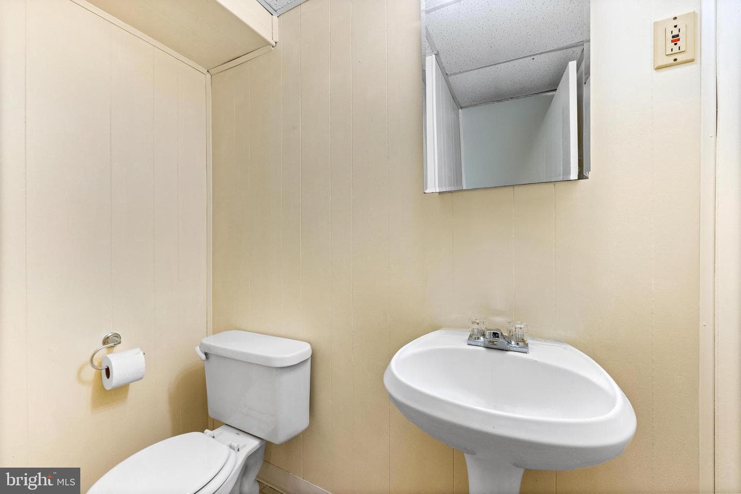 929 Todd Road photo 28