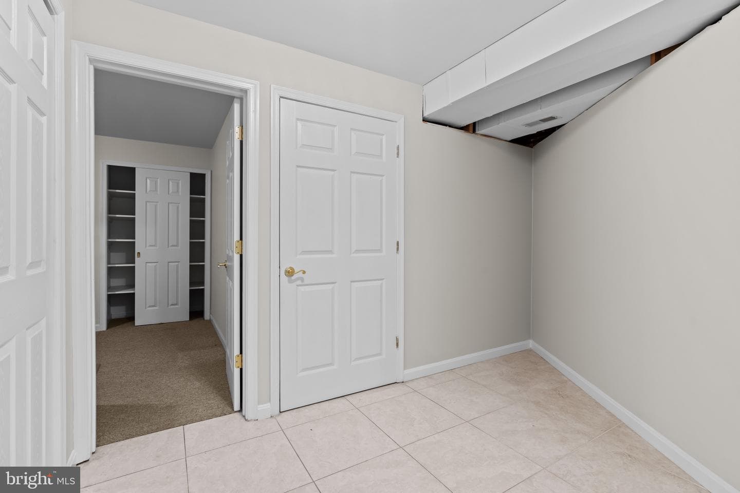 403 Summershade Court photo 29