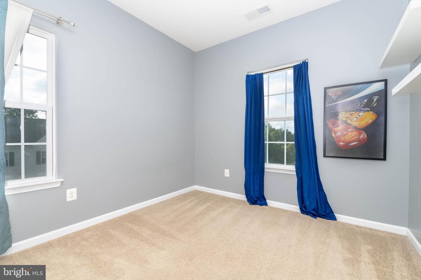 400 Cahill Road photo 27