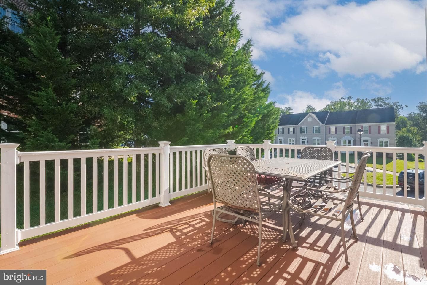 400 Cahill Road photo 36