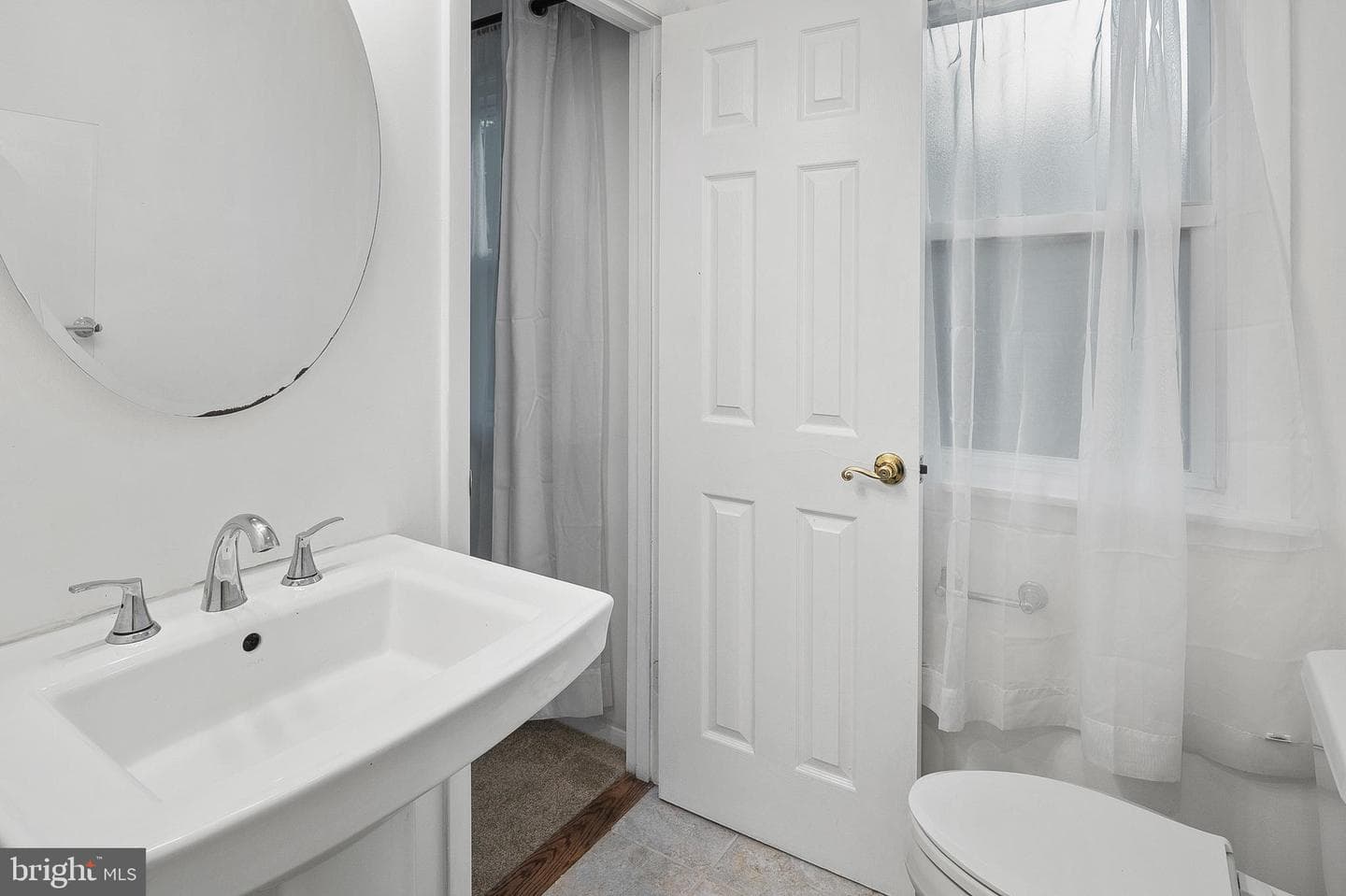 400 Idlewild Road photo 21