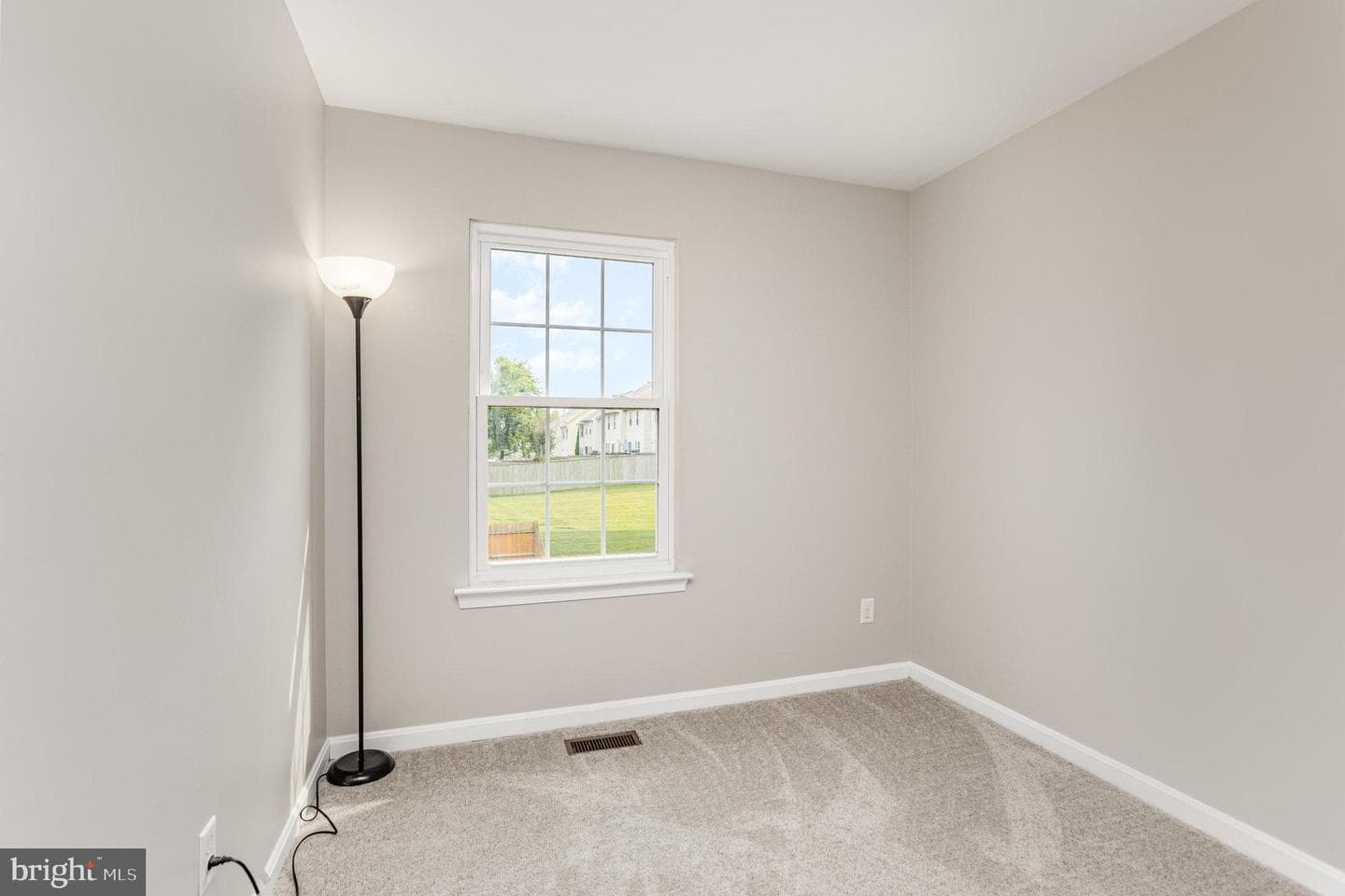 333 Sunray Court photo 15